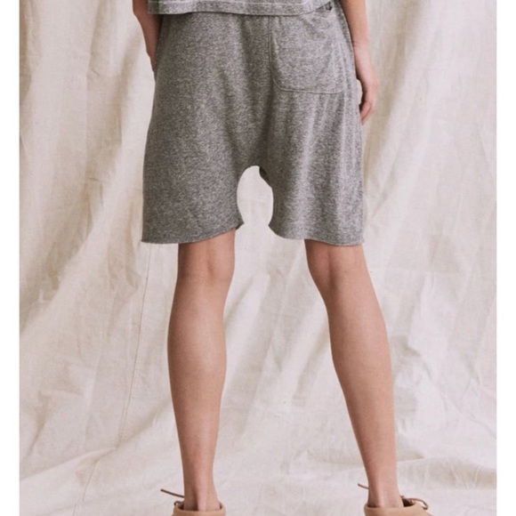 THE GREAT. NWT The Jersey Jogger Short in Heather Grey size 2 medium - Picture 3 of 9